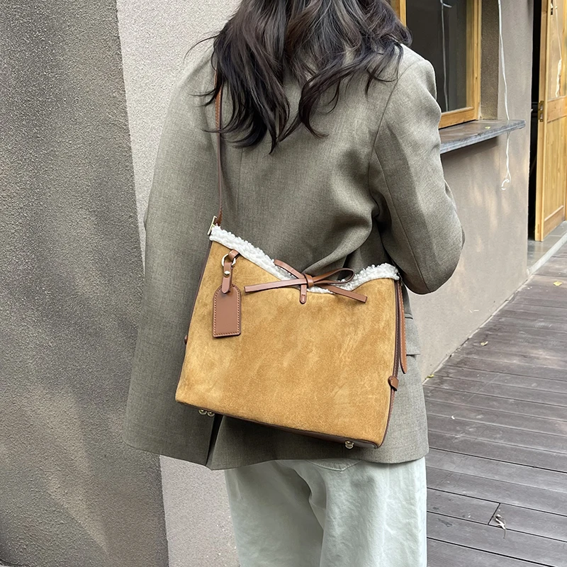 Faux Suede Solid Color Bow Cro - Women Bags Branded Sale recension och pris