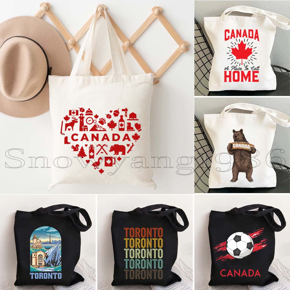 Canada Map Flag Happy Canadian - Women Bags Canada recension och pris